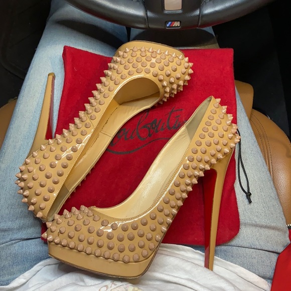 CHRISTIAN LOUBOUTIN NUDE SPIKED HEELS - Picture 2 of 4